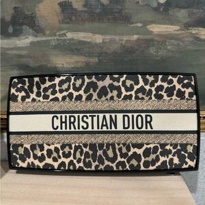 Christian Dior Mitzah edition palette